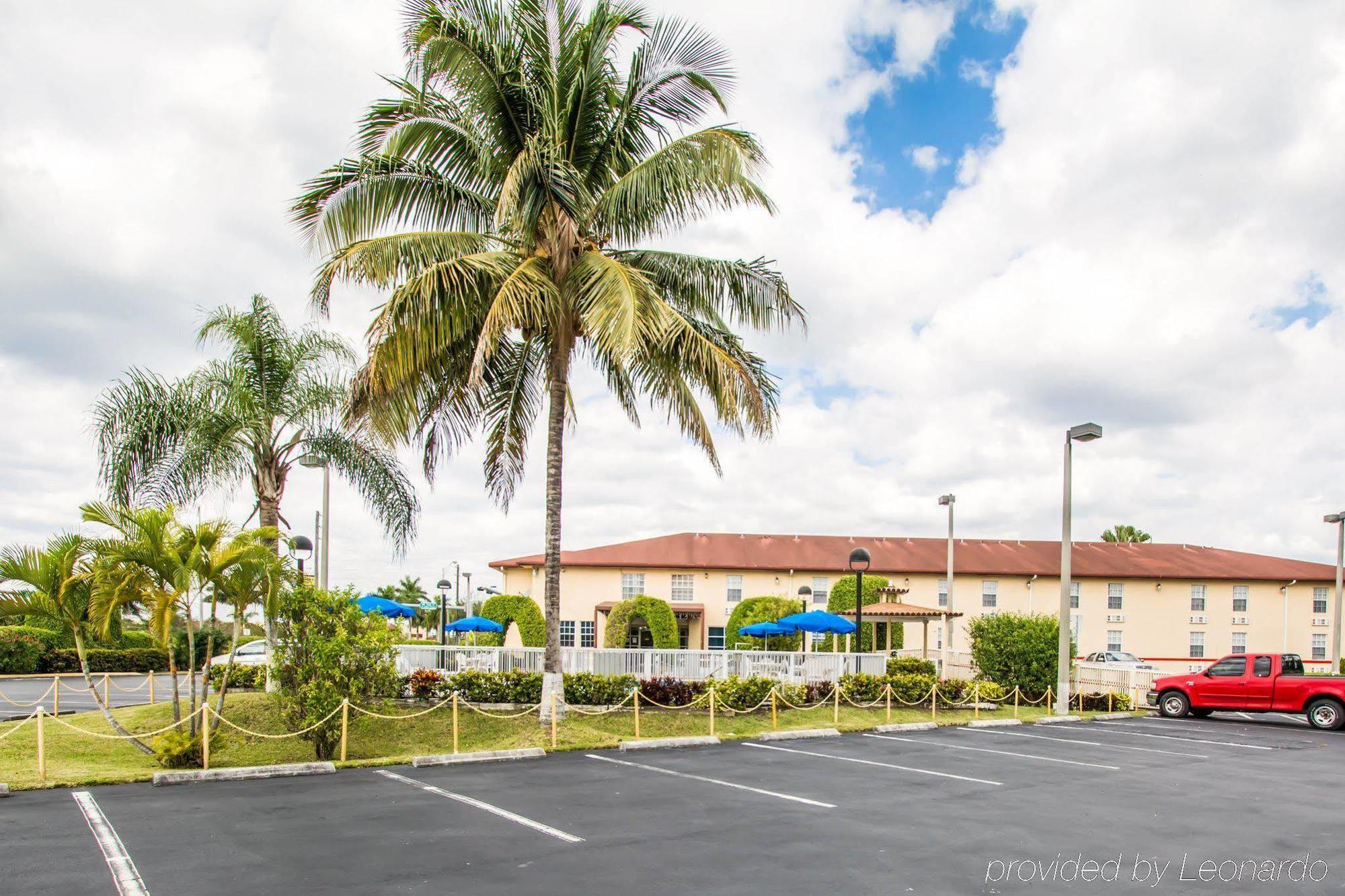 Belmont Inn & Suites Florida City Exterior foto